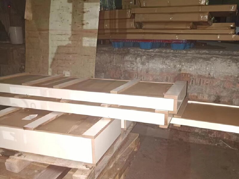 呼和浩特到溫泉貨運(yùn)公司